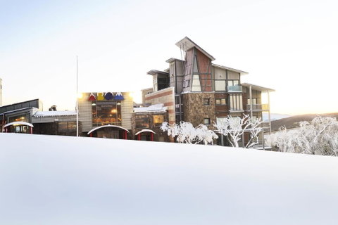 Abom Hotel - Sunshine Coast Tourism 2