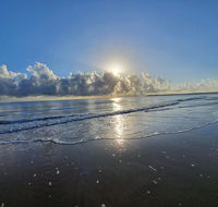 ABSOLUTE BEACH FRONT MACKAY - Comfort Resort Blue Pacific - Holiday Sunshine Coast