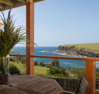 Absolute Oceanfront Cottage - Holiday Sunshine Coast