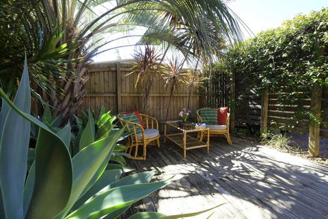 ACACIA - WEEKLY ONLY - Holiday Sunshine Coast 0