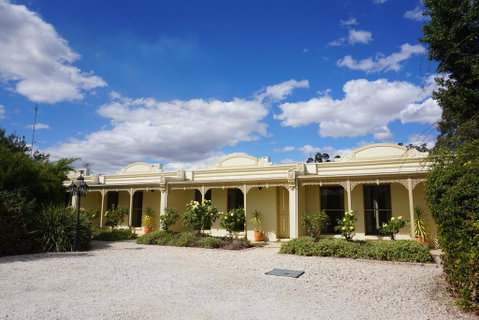 Acacia Terraces - Sunshine Coast Tourism 0
