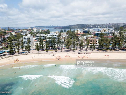 Accommodation Sydney North Shore: Frenchs Forest 3 Bedroom House - Holiday Sunshine Coast 2