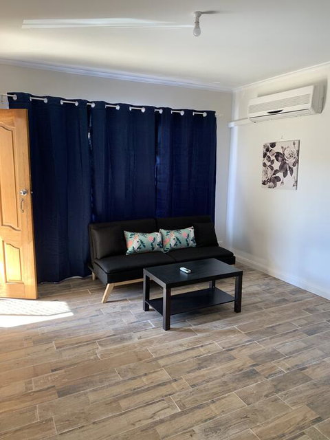 Adelaide Holiday Apartment - Holiday Sunshine Coast 1