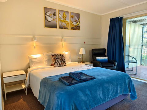 Donald Riverside Motel - Holiday Sunshine Coast 2