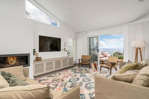 Drift - Ocean & Panoramic Views At Coledale - Sunshine Coast Tourism 0