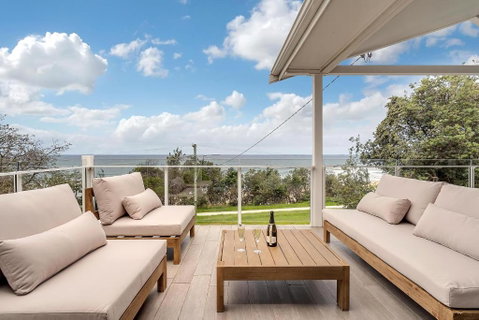 Drift - Ocean & Panoramic Views At Coledale - Sunshine Coast Tourism 3