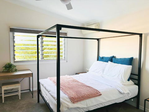 Elegant Villa Near Shopping Mall - Sunshine Coast Tourism 3