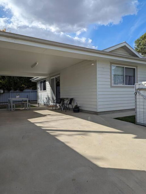 Elizabeth Street Guesthouse - Sunshine Coast Tourism 0