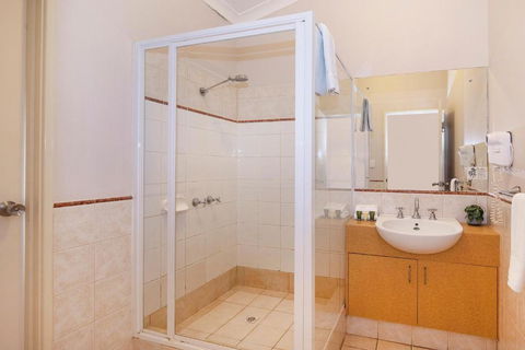 EM Apartments - Holiday Sunshine Coast 1