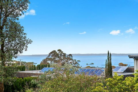Evans Beach Retreat - Sunshine Coast Tourism 1