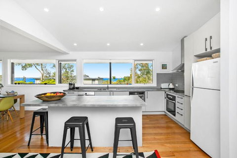 Evans Beach Retreat - Sunshine Coast Tourism 2