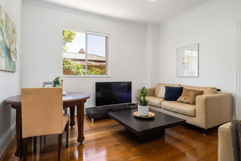 Executive Esperanza - Stay In A Victorian Manor - Holiday Sunshine Coast 4