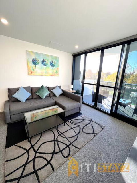 Fab In Phillip - 2bd 2bth Apt - Close To CBR Hospital - Holiday Sunshine Coast 0