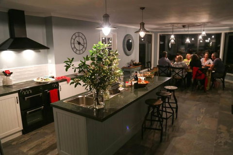 Farmhouse On The Cradle Coast Forth - Holiday Sunshine Coast 2