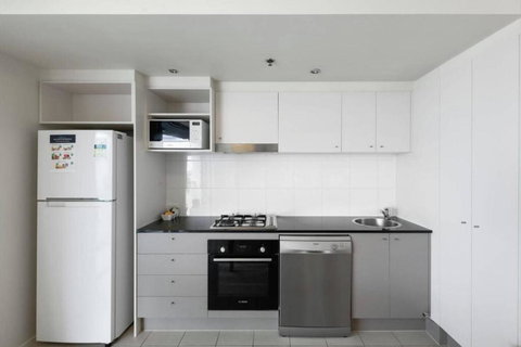 Felix Apartments Brisbane - Holiday Sunshine Coast 4