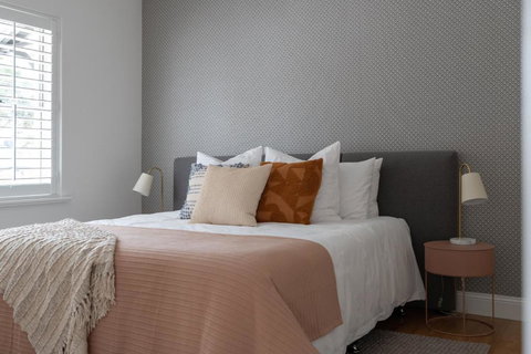 Field Street Cottages - 2 Bedroom House - Centrally Located Luxury - Holiday Sunshine Coast 3