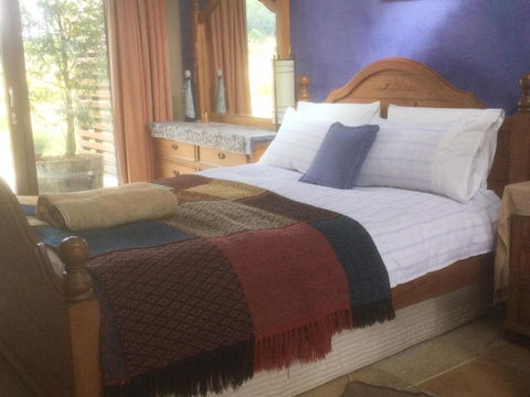 Forest Walks Lodge - Sunshine Coast Tourism 2