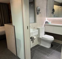 Fortitude Valley hotel room - Sunshine Coast Tourism
