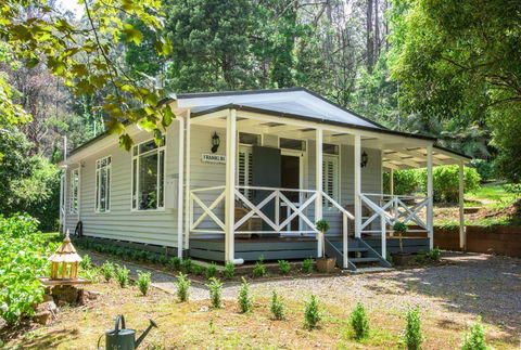 Franklin - An Escape To The Country - Holiday Sunshine Coast 0