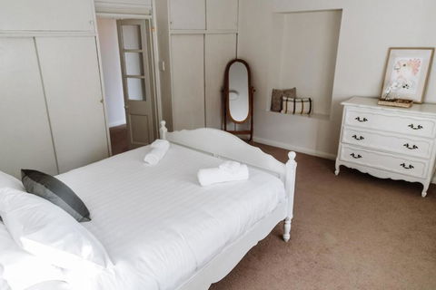 Fulham Homestead Historic Rural Large 3 Bedroom Guesthouse - Sunshine Coast Tourism 2