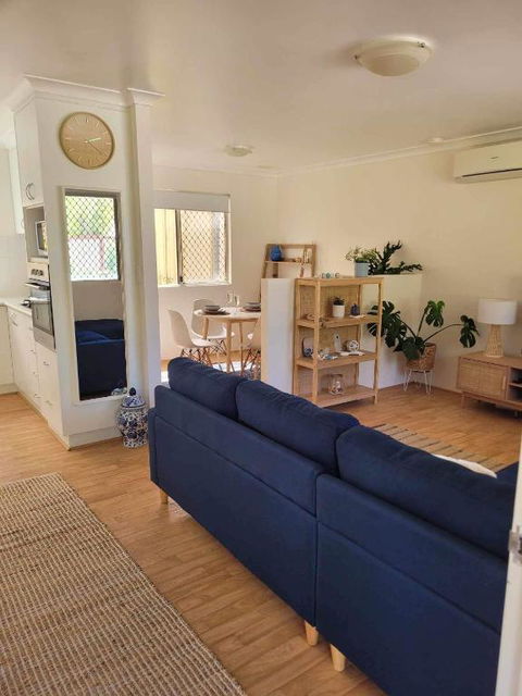 G&R Beach Cottage - Holiday Sunshine Coast 2