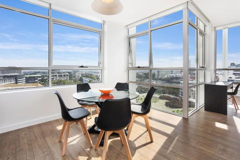 G1903S - Zetland Heights Sunset Vista - Holiday Sunshine Coast 1