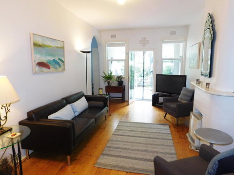 Garden Apartment In The Heart Of Double Bay - Holiday Sunshine Coast 2