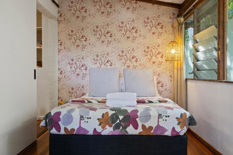 Garden Burees - Holiday Sunshine Coast 3