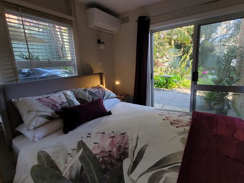 Garden Rest - Holiday Sunshine Coast 3