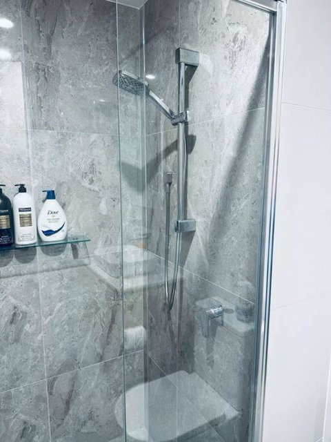 Garden View 1bd Apt @CBD Free Parking - Holiday Sunshine Coast 4