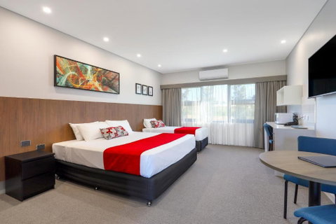 Gateway Motel - Sunshine Coast Tourism 2