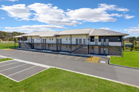 Gateway Motel - Sunshine Coast Tourism 3