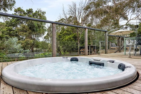 Gigglewiggy - Beach House Wrapped In Nature - Sunshine Coast Tourism 0