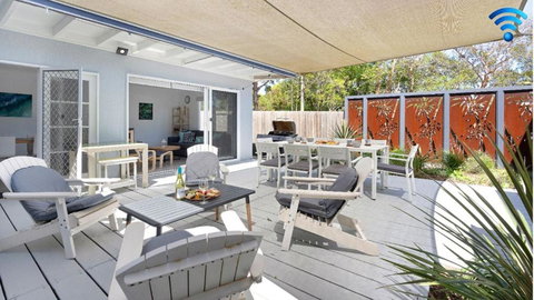 Gillian - Holiday Sunshine Coast 0