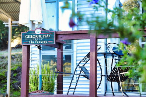 Gisborne Peak Winery Short Term Stays - Holiday Sunshine Coast 1
