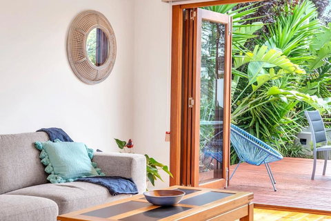 Gladstone Gardens - Family Comfort In North Brighton - Holiday Sunshine Coast 2