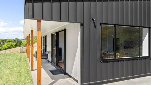 Glen View - Holiday Sunshine Coast 3