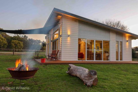 Glenberrie Place ECO Retreat - Holiday Sunshine Coast 0