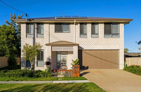 Glorious Stays By Moh - Holiday Sunshine Coast 2