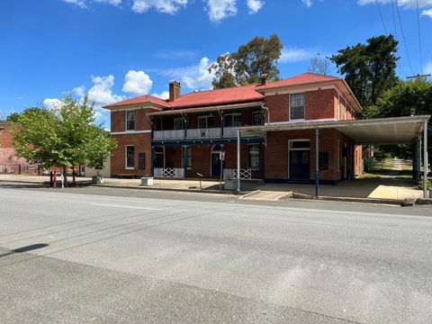 Gold Reef Adelong - Sunshine Coast Tourism 3
