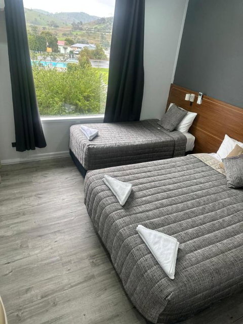 Garden Motor Inn - Holiday Sunshine Coast 2