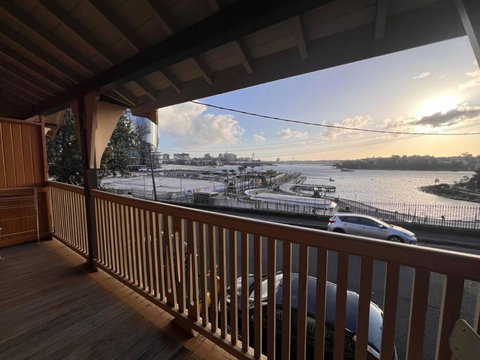 Golden Dream - Holiday Sunshine Coast 2