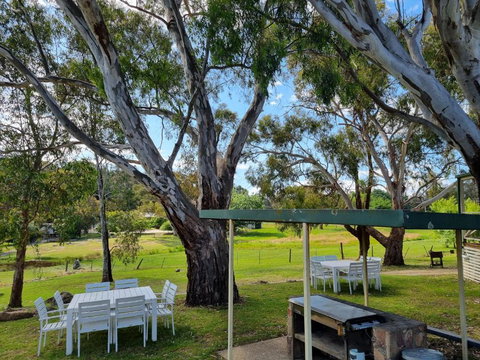 Golden Heritage Accommodation - Holiday Sunshine Coast 4