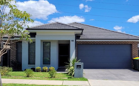 Gledswood Hills, The Cloverhill Charm - Holiday Sunshine Coast 0