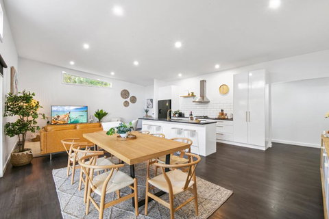 Getaway On Little - Sunshine Coast Tourism 1