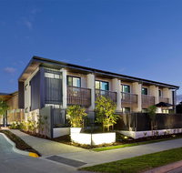 Glen Hotel and Suites - Sunshine Coast Tourism