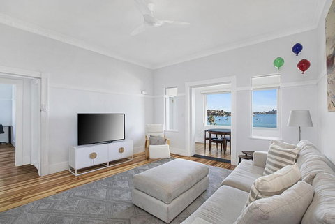 Harbour View In Rose Bay - Holiday Sunshine Coast 1