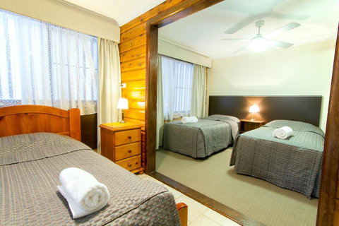 Harvest Lodge Motel - Gunnedah - Holiday Sunshine Coast 2