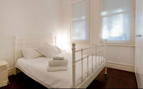Gorgeous Subiaco Cottage - Holiday Sunshine Coast 2