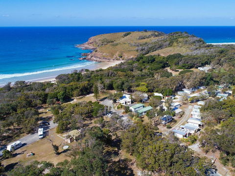Grassy Head Holiday Park - Sunshine Coast Tourism 0